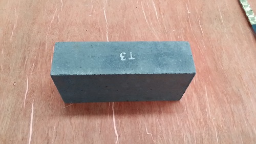 Silicon carbide refractory brick