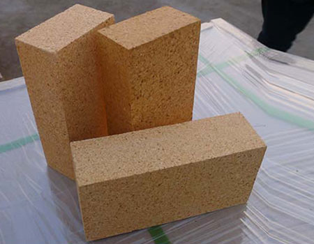 Fireclay refractory brick manufacture